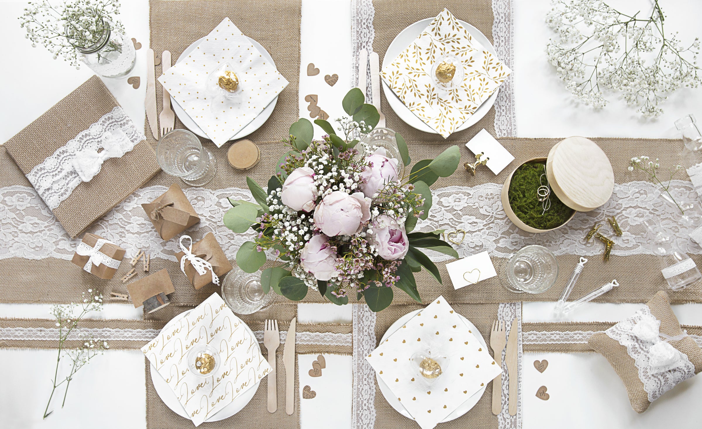 Chemin de table en jute