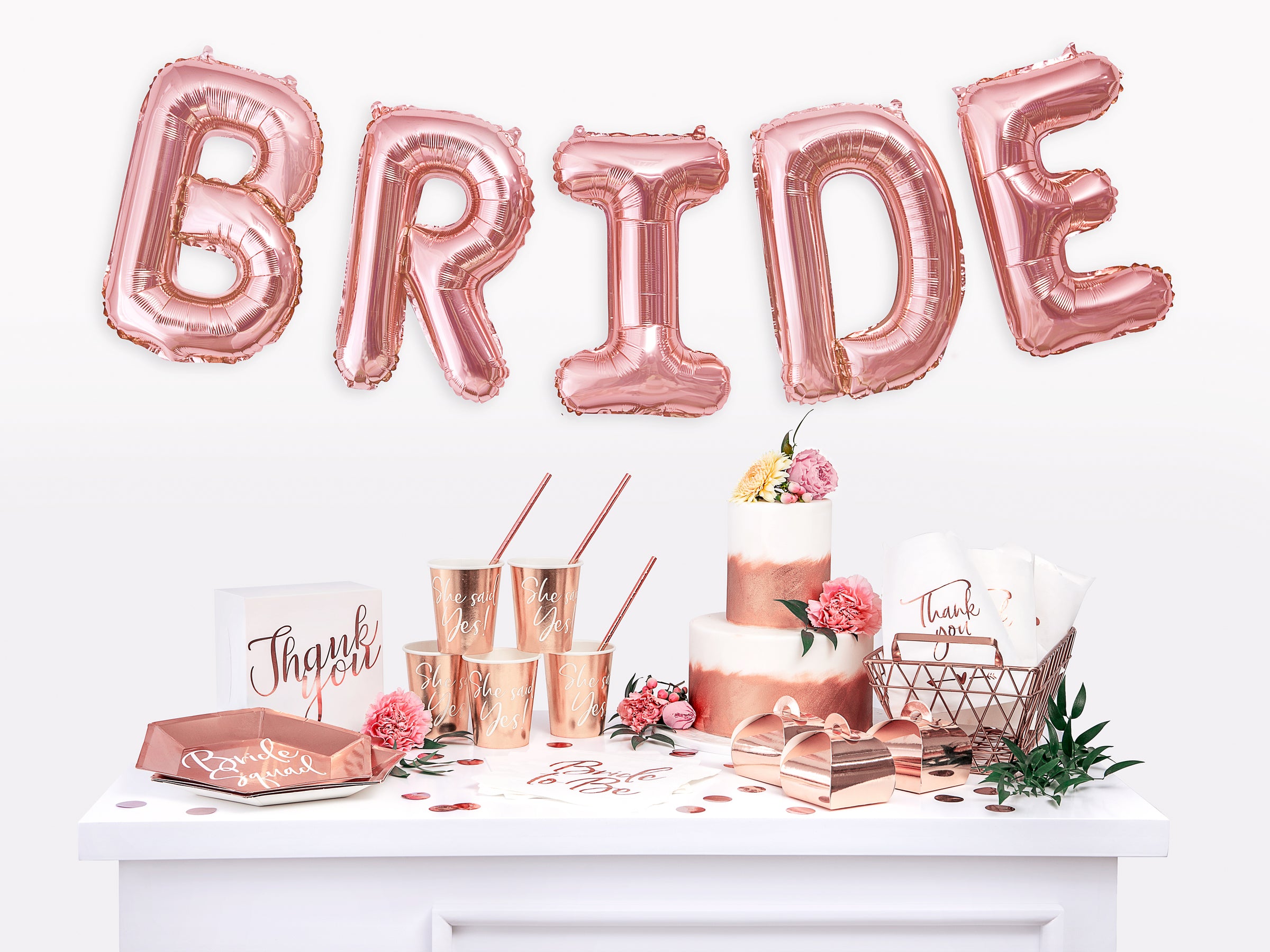 20 serviettes blanches motifs en rose gold 