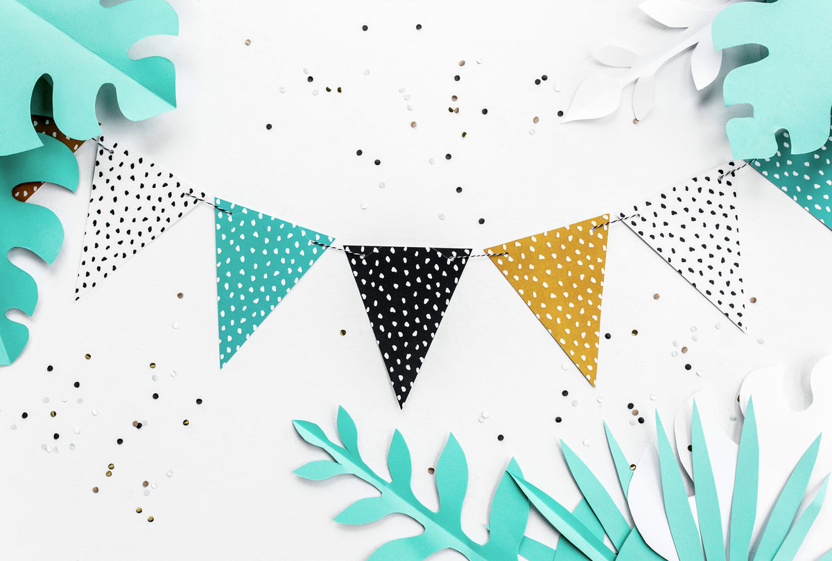 Guirlande fanions multicolores à pois en papier - Dinosaur Party
