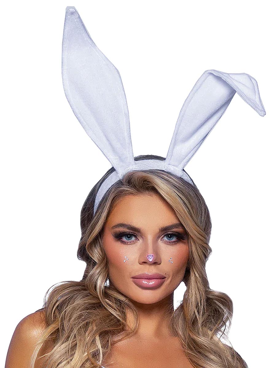 Oreilles de lapin blanc en velours