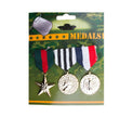 broche avec 3 médailles militaires 10x12cm