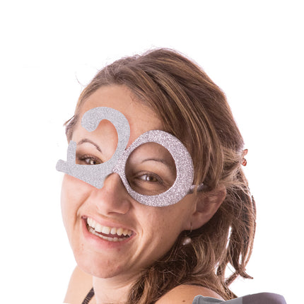 LUNETTES AGE 20