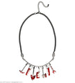 Collier outils ensanglantés